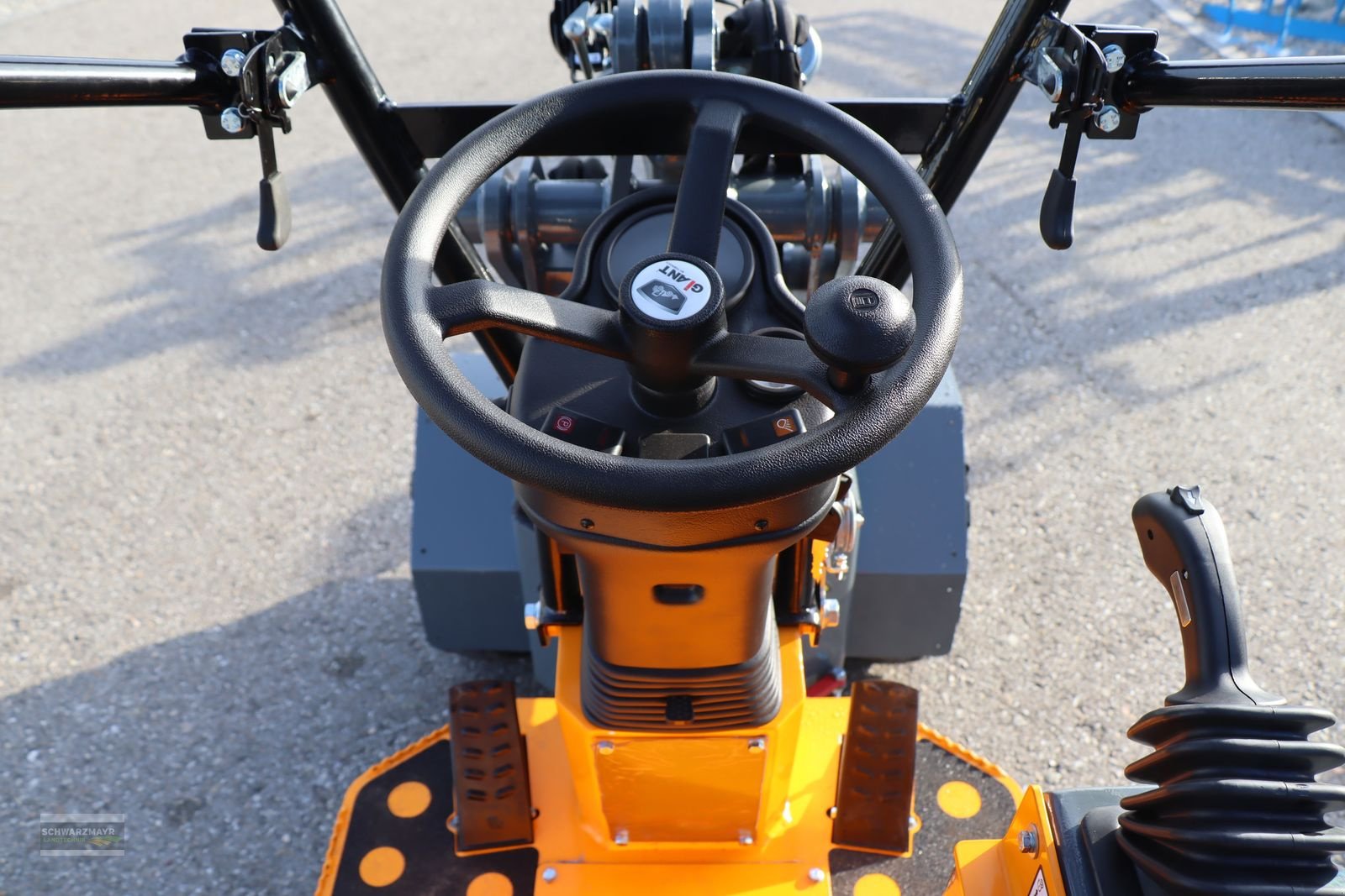 Hoflader typu GiANT G1200, Vorführmaschine v Aurolzmünster (Obrázek 12)