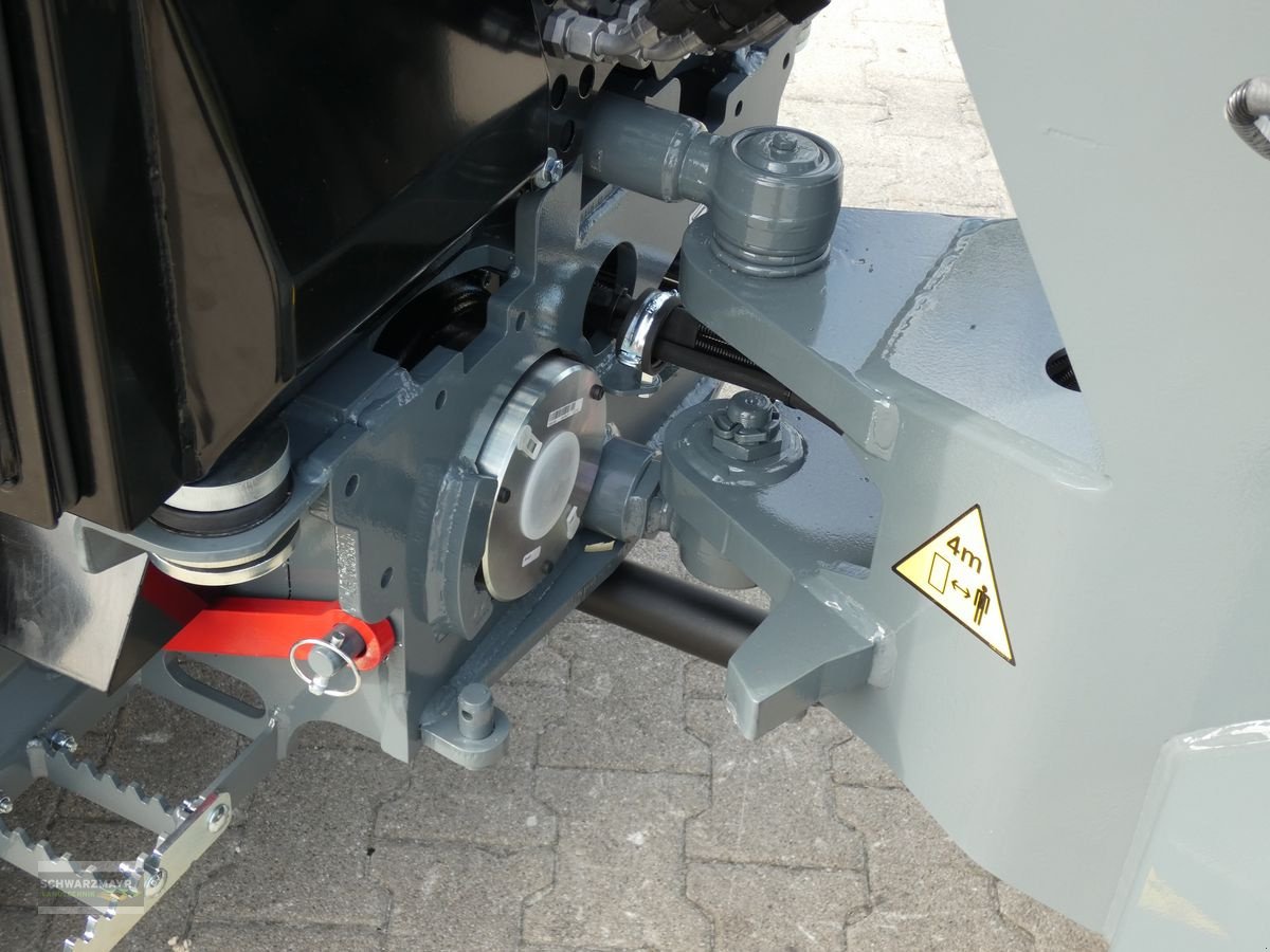 Hoflader des Typs GiANT G2200 E Kabine Elektro, Vorführmaschine in Gampern (Bild 14)