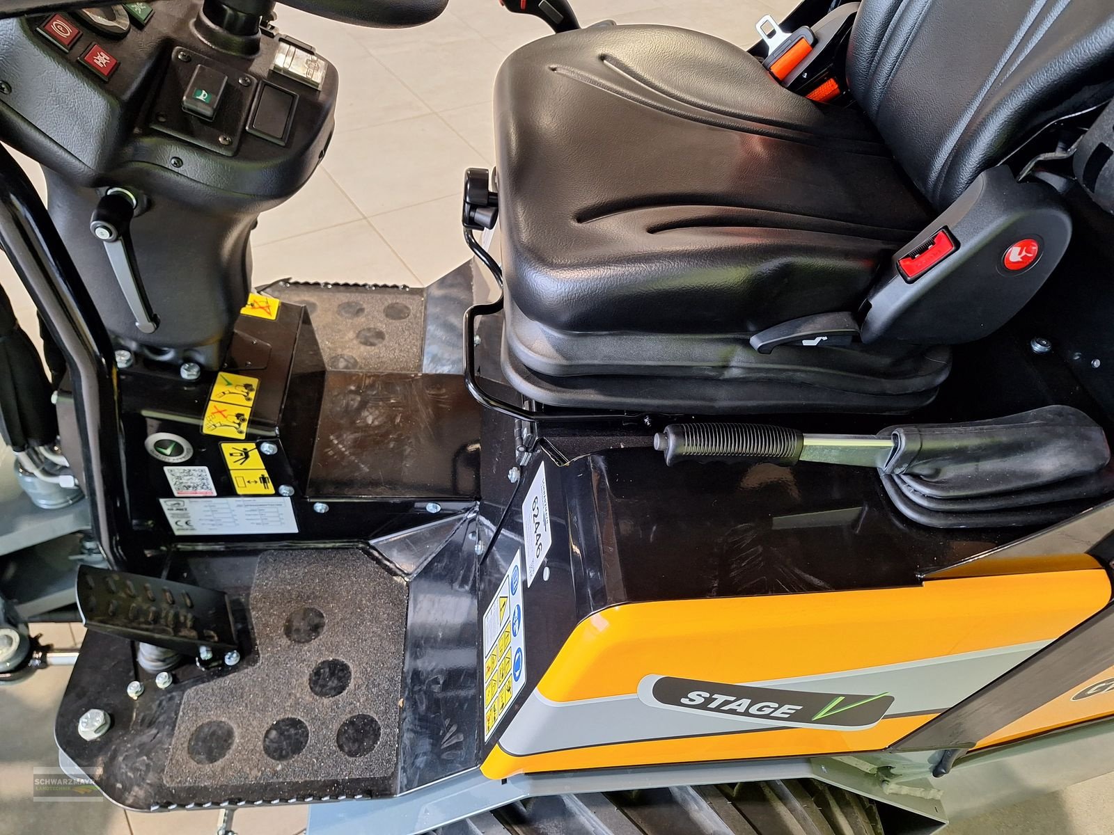 Hoflader a típus GiANT G2200 HD FSD, Neumaschine ekkor: Gampern (Kép 16)