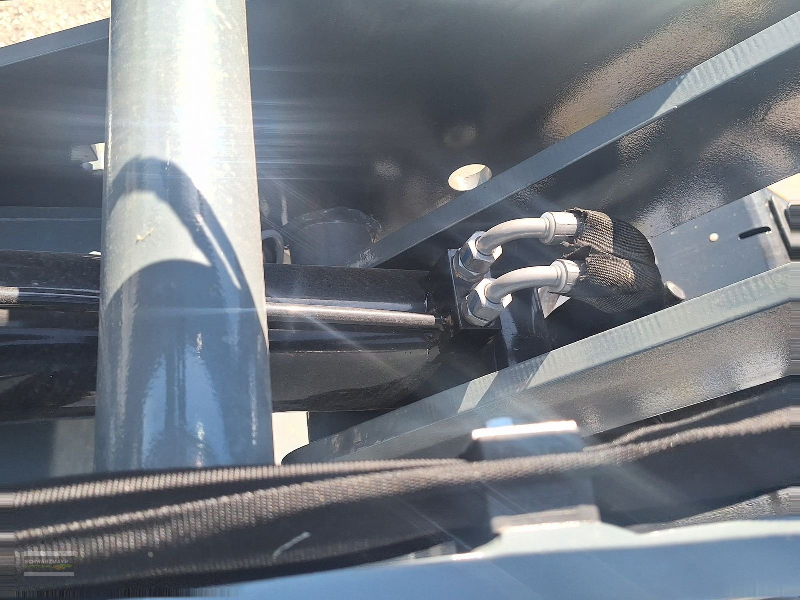 Hoflader des Typs GiANT G2200 HD, Neumaschine in Aurolzmünster (Bild 20)