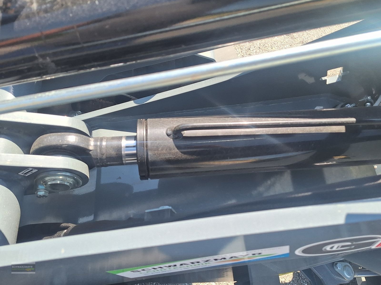 Hoflader des Typs GiANT G2200 HD, Neumaschine in Aurolzmünster (Bild 19)