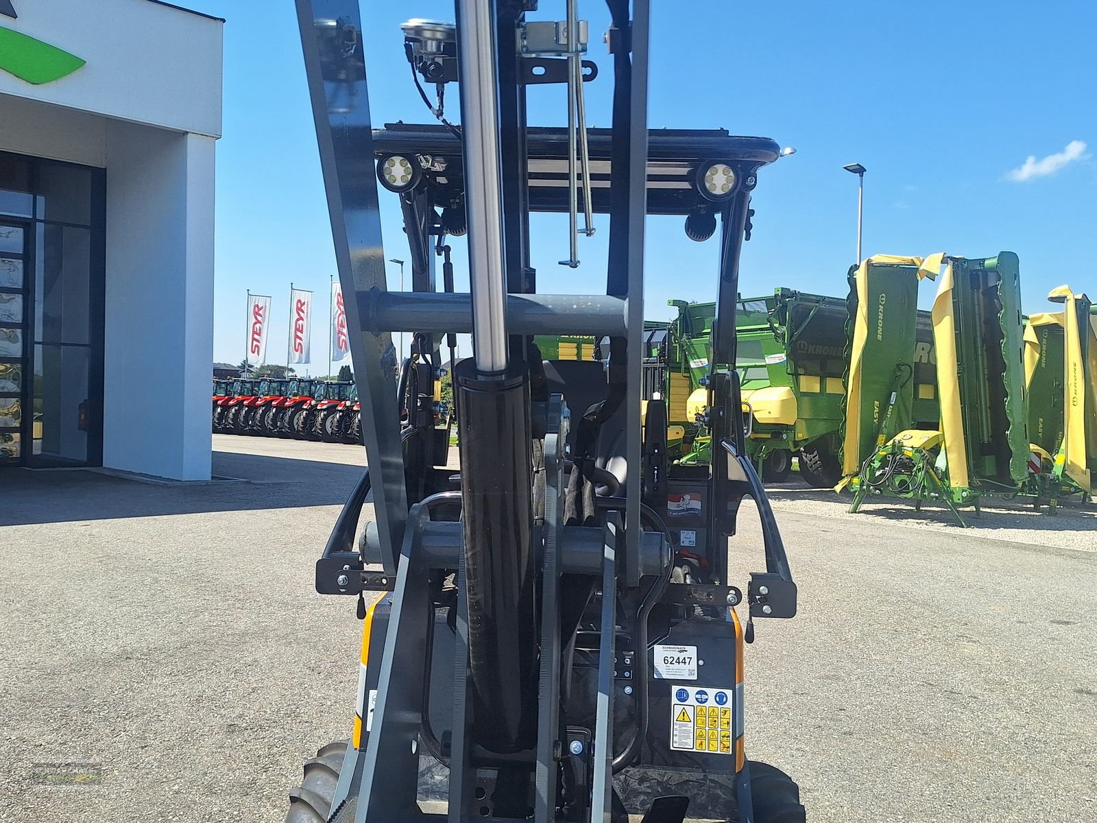 Hoflader des Typs GiANT G2200 HD, Neumaschine in Aurolzmünster (Bild 14)