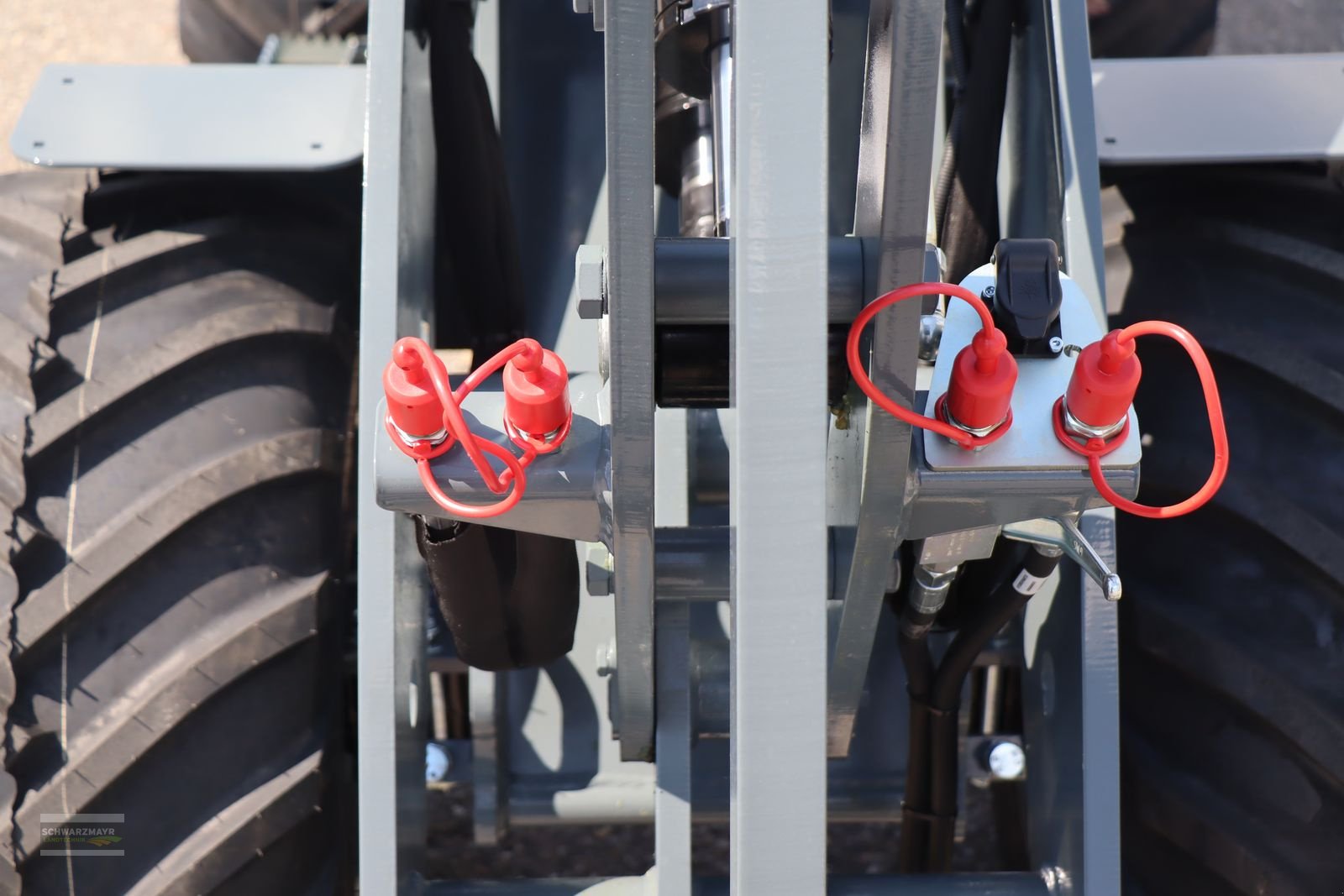 Hoflader des Typs GiANT G2200 HD, Neumaschine in Gampern (Bild 11)