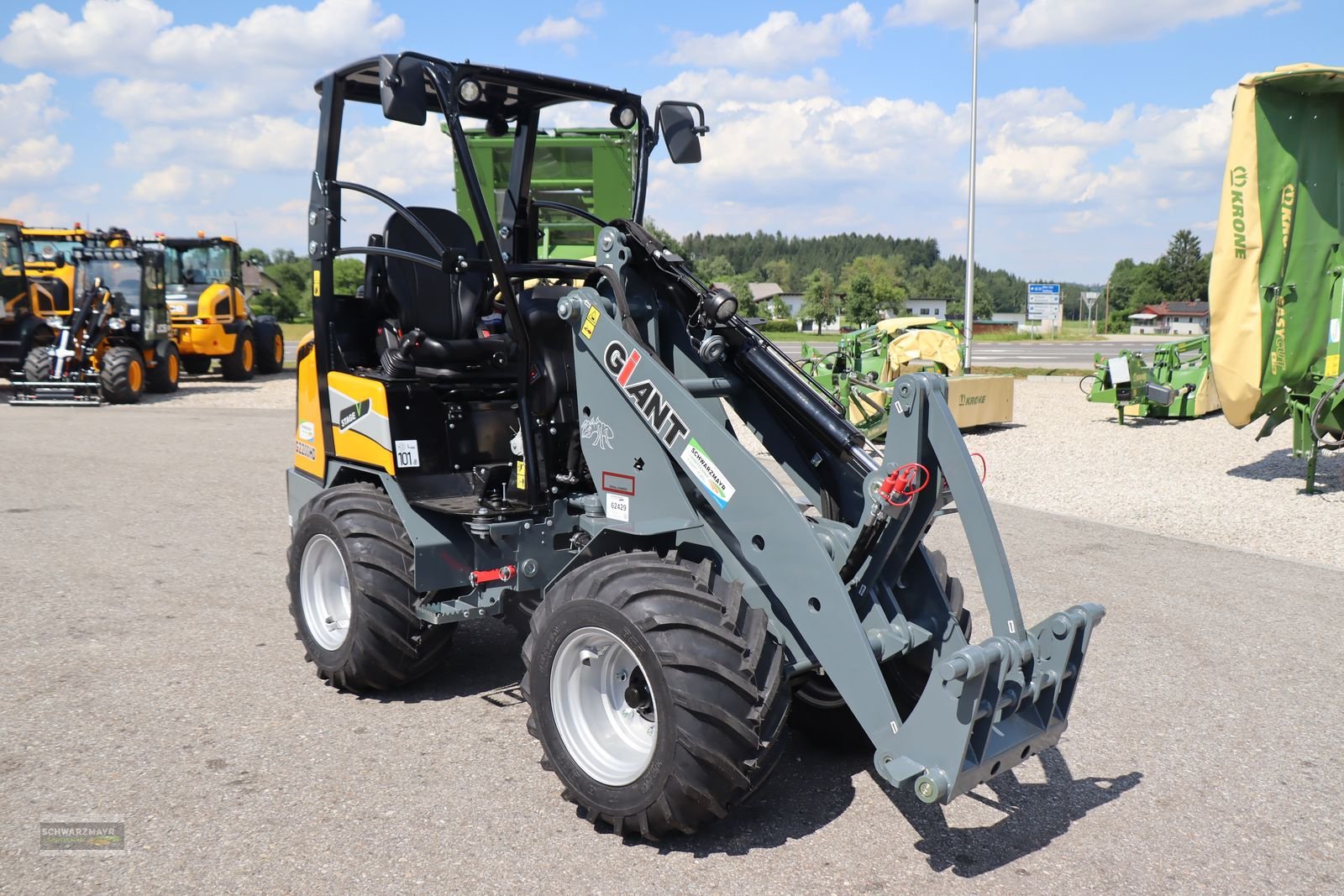 Hoflader des Typs GiANT G2200 HD, Neumaschine in Gampern (Bild 5)