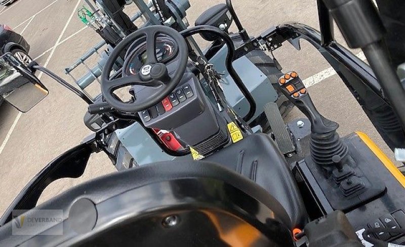 Hoflader a típus GiANT G2200E, Neumaschine ekkor: Colmar-Berg (Kép 4)