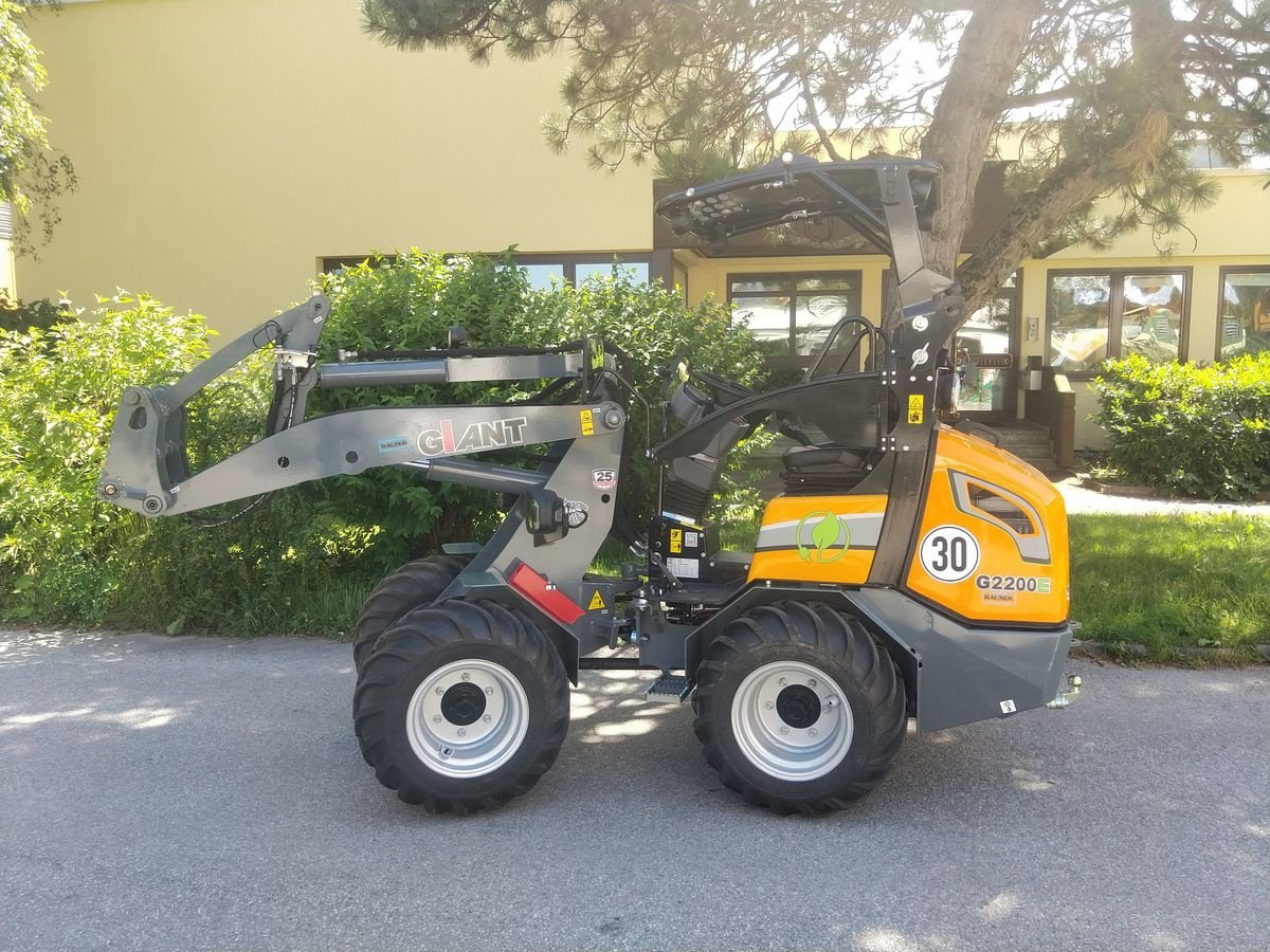 Hoflader typu GiANT G2200E, Vorführmaschine v Hopfgarten (Obrázek 8)