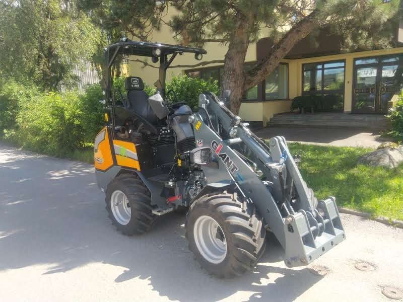 Hoflader typu GiANT G2200E, Vorführmaschine v Hopfgarten (Obrázek 3)