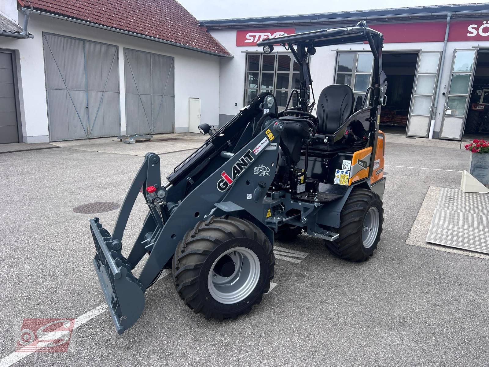 Hoflader a típus GiANT G2300 HD Agri Line, Neumaschine ekkor: Offenhausen (Kép 9)