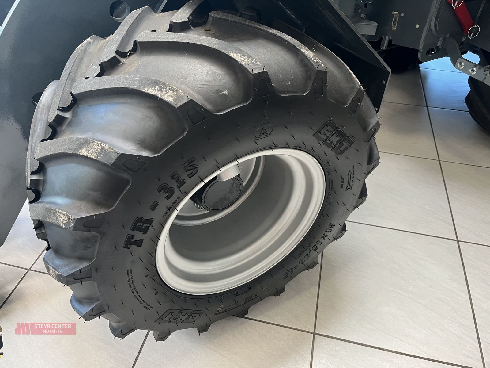 Hoflader of the type GiANT G2500 HD, Neumaschine in St. Pölten (Picture 5)