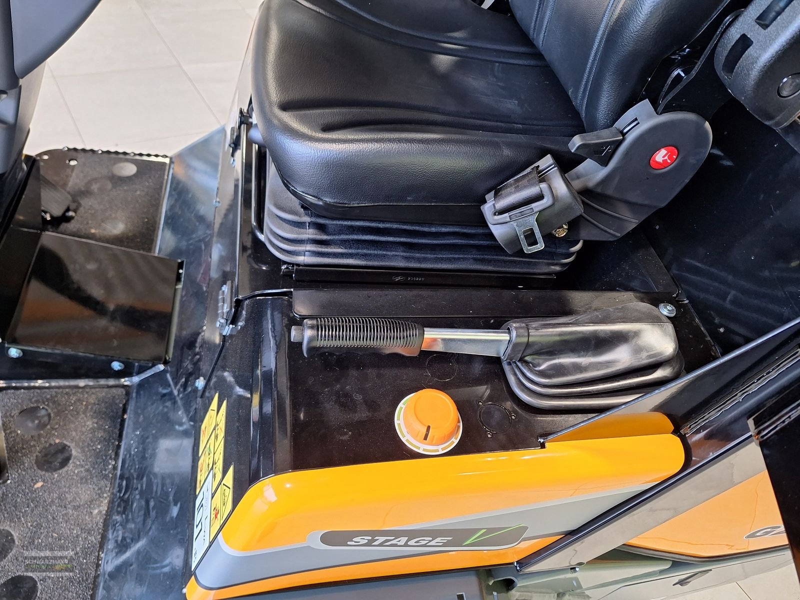 Hoflader des Typs GiANT G2700 HD+, Neumaschine in Gampern (Bild 17)