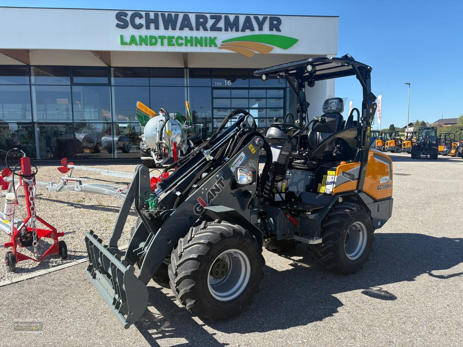 Hoflader des Typs GiANT G2700 HD+, Neumaschine in Gampern (Bild 1)