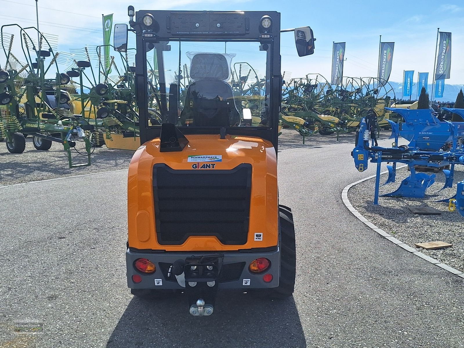 Hoflader of the type GiANT G2700 HD+ TELE, Neumaschine in Aurolzmünster (Picture 8)