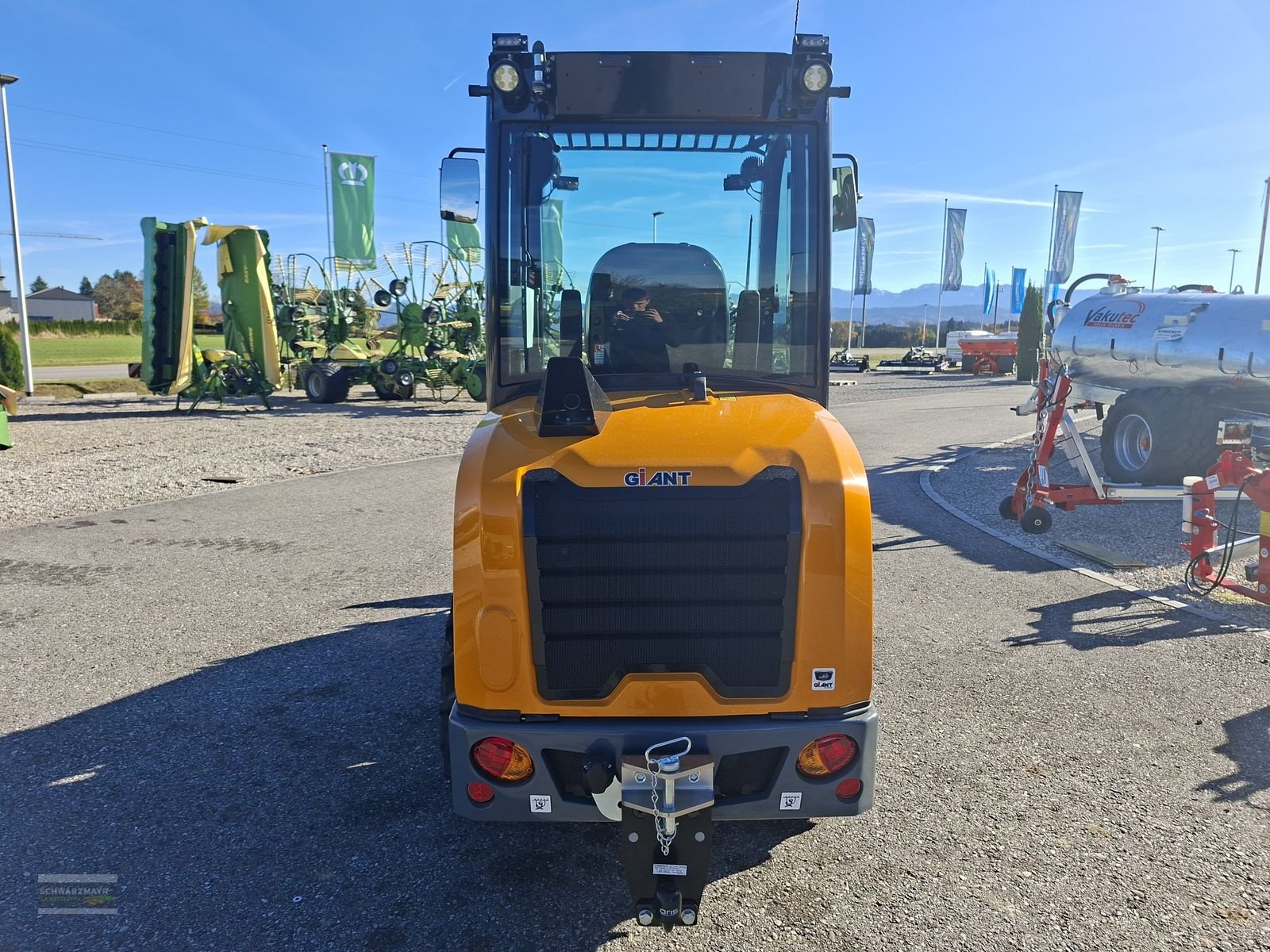 Hoflader des Typs GiANT G2700 HD+ TELE, Neumaschine in Gampern (Bild 11)