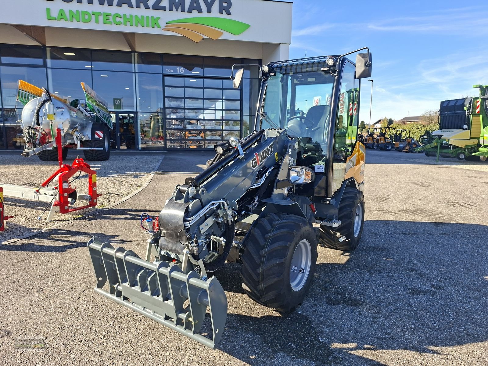 Hoflader des Typs GiANT G2700 HD+ TELE, Neumaschine in Gampern (Bild 5)