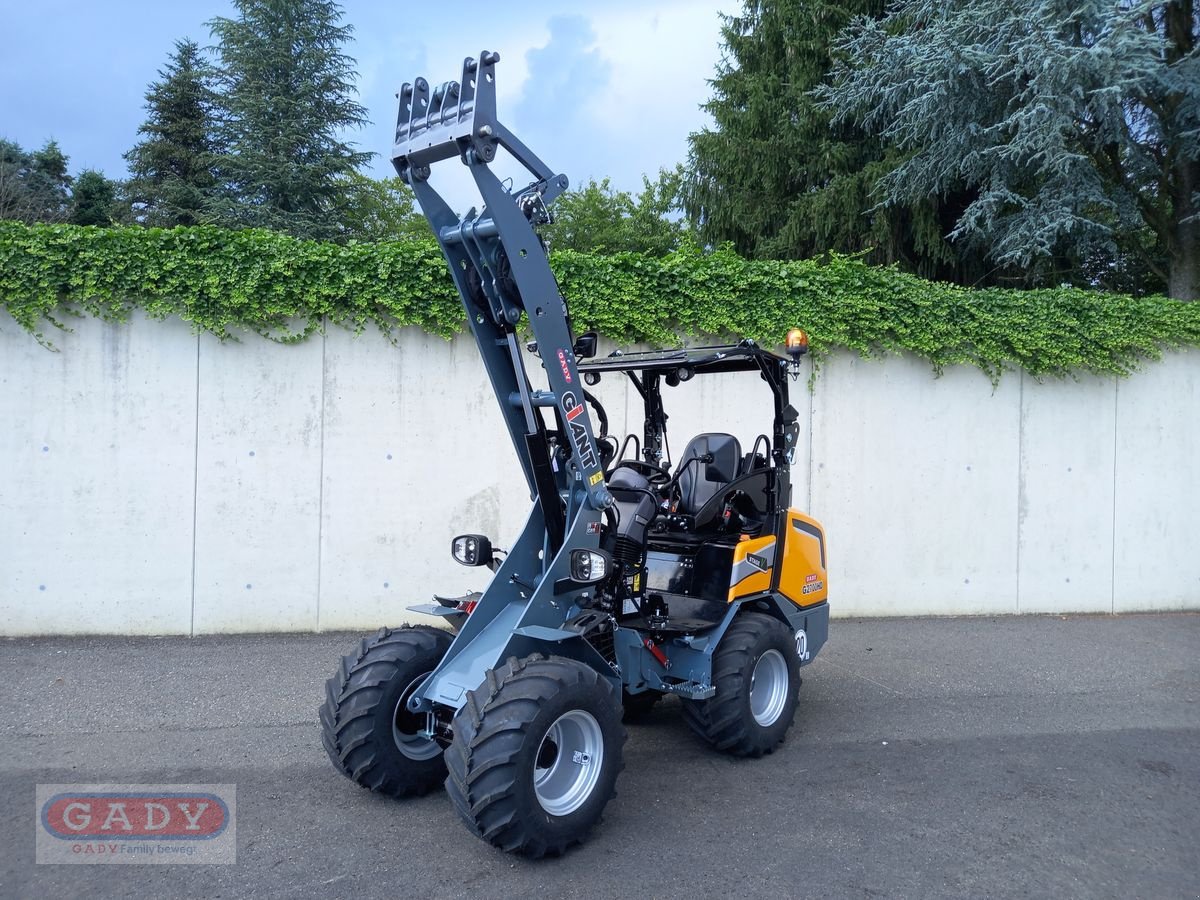 Hoflader des Typs GiANT G2700 HD, Neumaschine in Lebring (Bild 9)