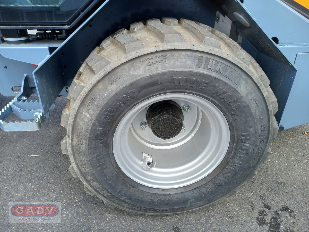 Hoflader des Typs GiANT G2700 X-TRA HD+, Vorführmaschine in Lebring (Bild 9)