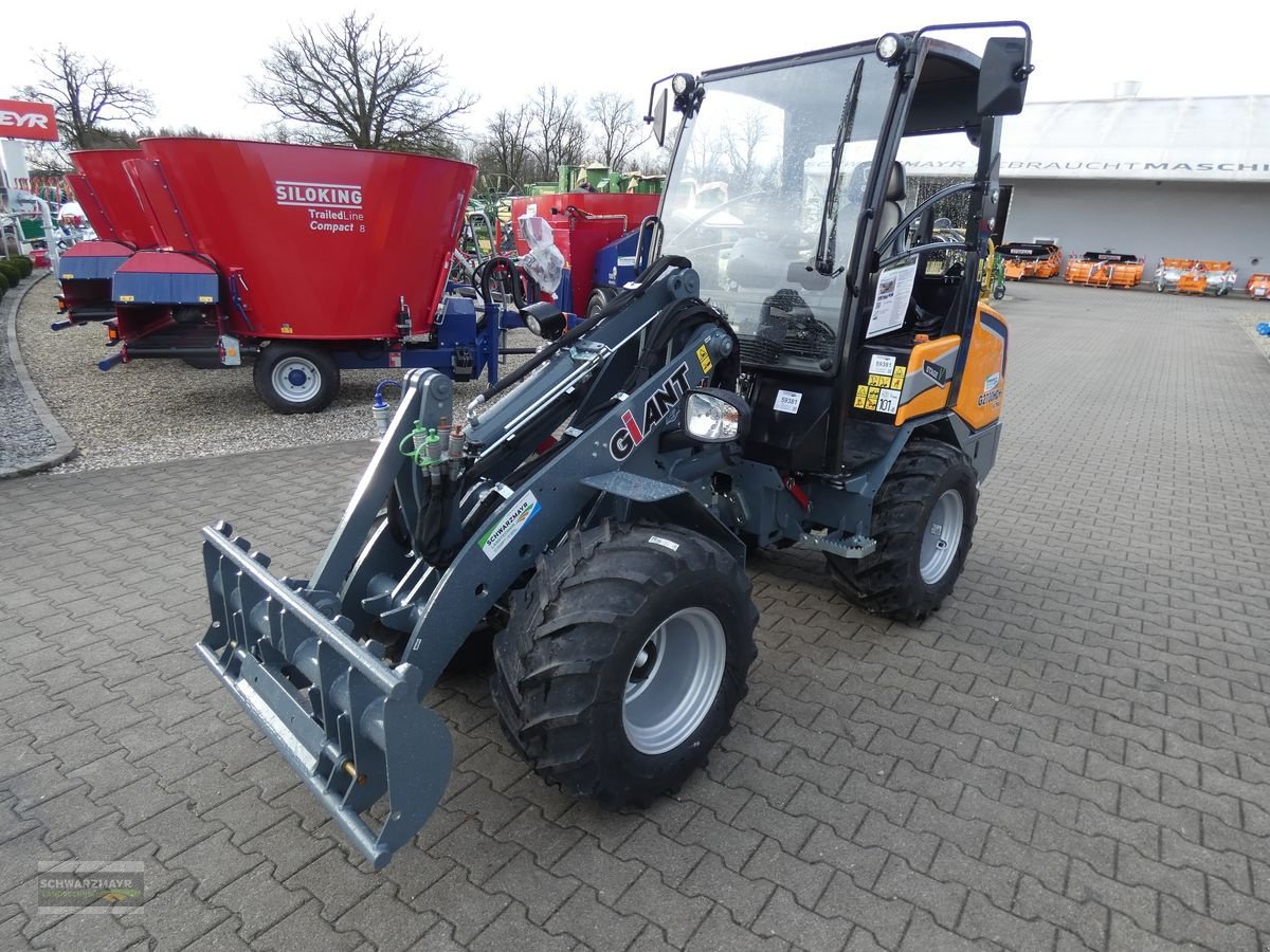 Hoflader des Typs GiANT G2700 X-tra HD+, Mietmaschine in Gampern (Bild 8)