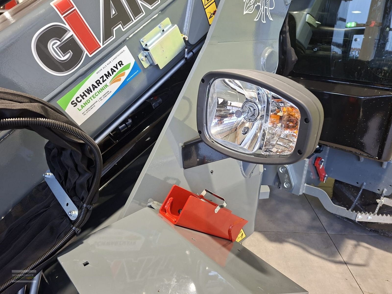 Hoflader of the type GiANT G3500 Tele, Neumaschine in Gampern (Picture 18)