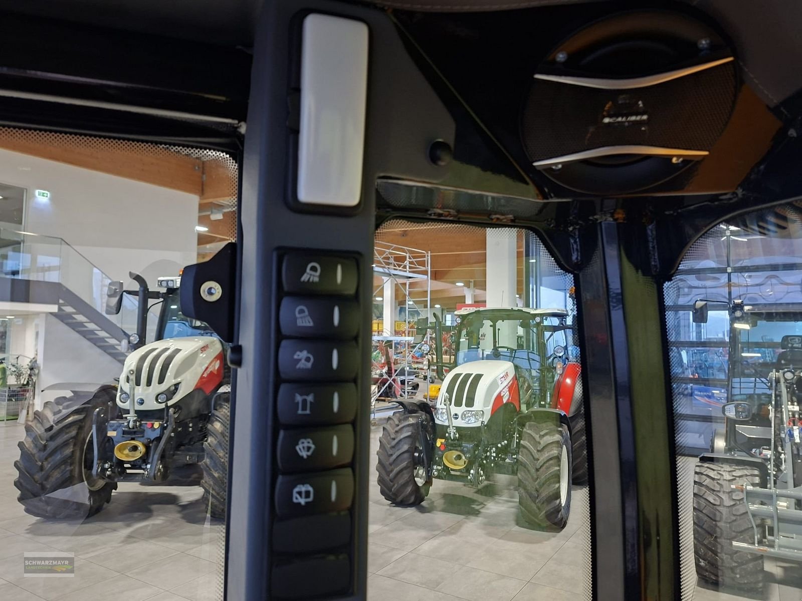 Hoflader of the type GiANT G3500 Tele, Neumaschine in Gampern (Picture 24)