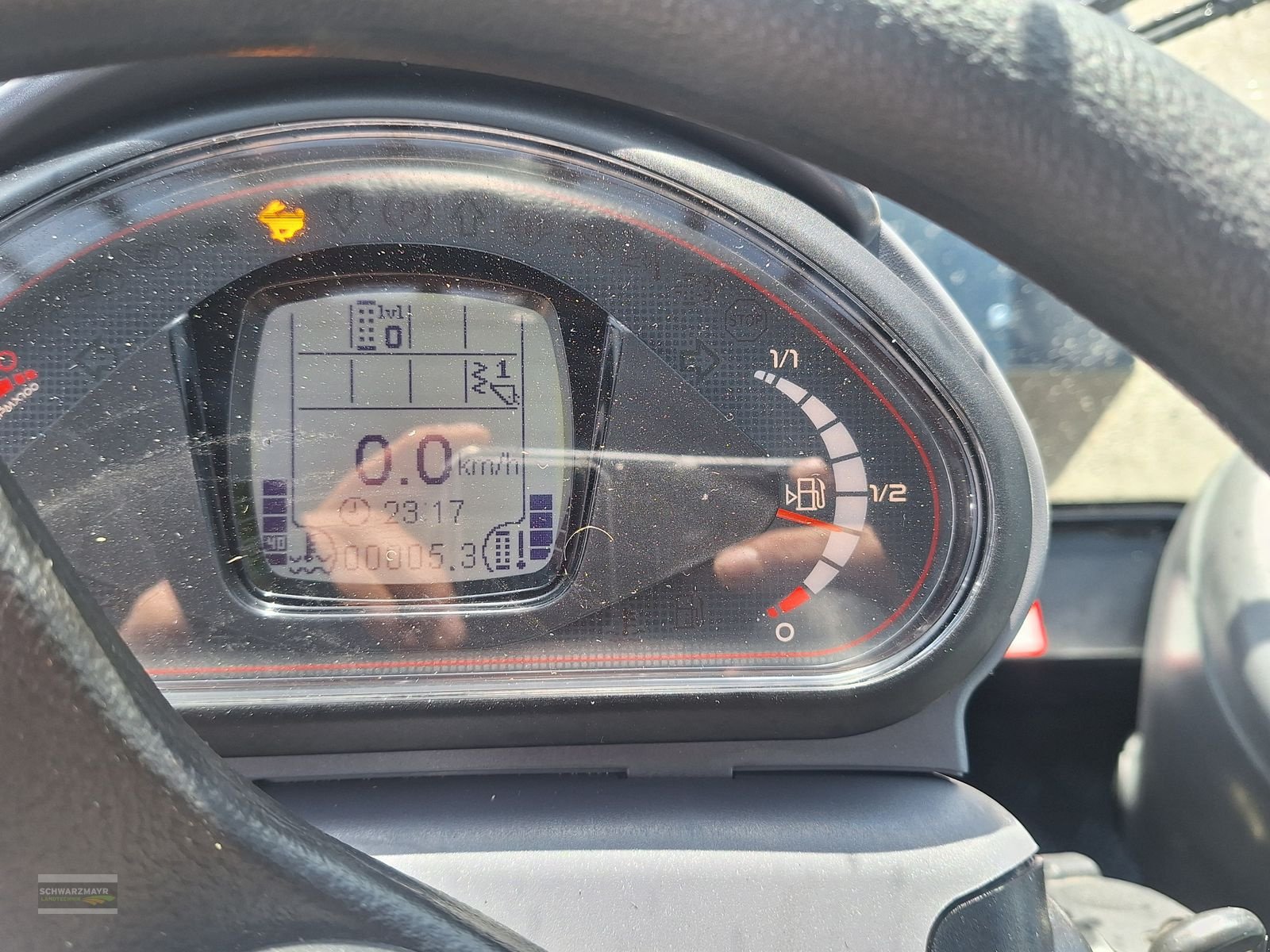 Hoflader of the type GiANT G3500, Neumaschine in Aurolzmünster (Picture 14)