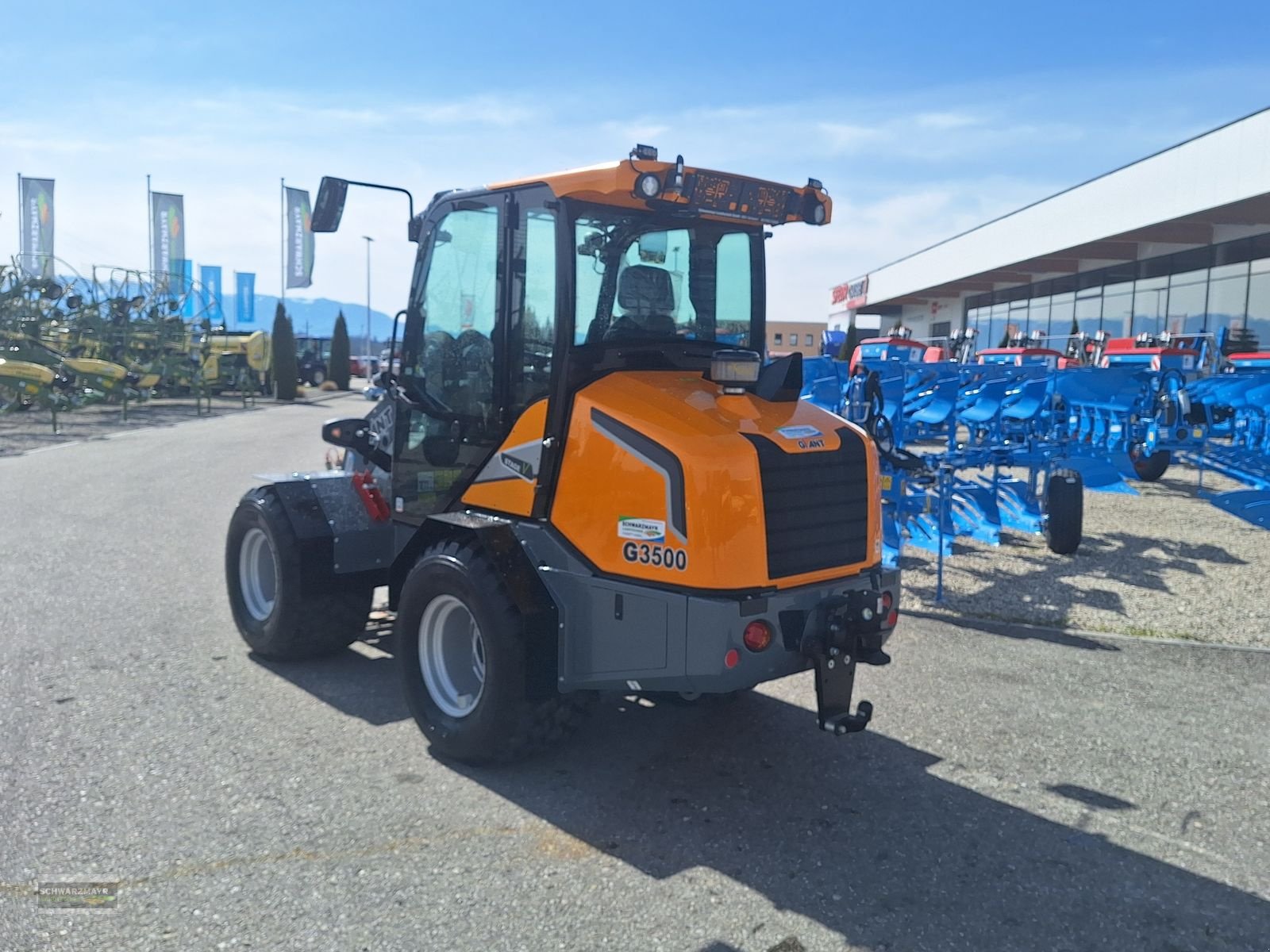Hoflader des Typs GiANT G3500, Neumaschine in Gampern (Bild 4)