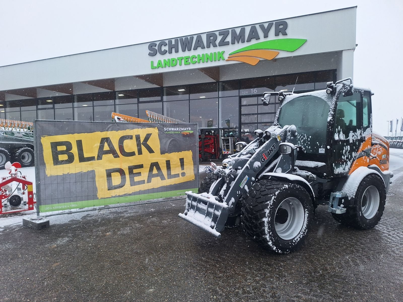 Hoflader of the type GiANT G5000 Kabine, Neumaschine in Feldkirchen (Picture 1)