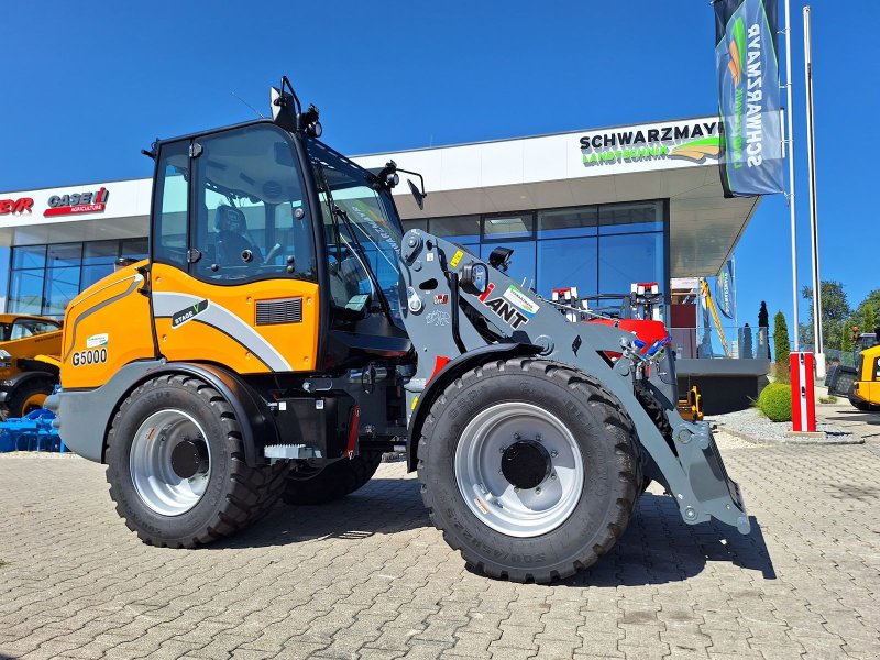 Hoflader tip GiANT G5000 Kabine, Neumaschine in Feldkirchen