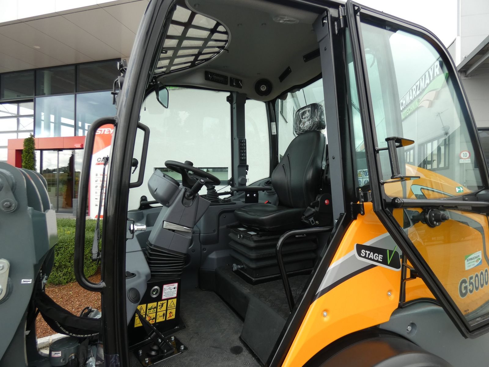 Hoflader des Typs GiANT G5000, Mietmaschine in Schlitters (Bild 15)