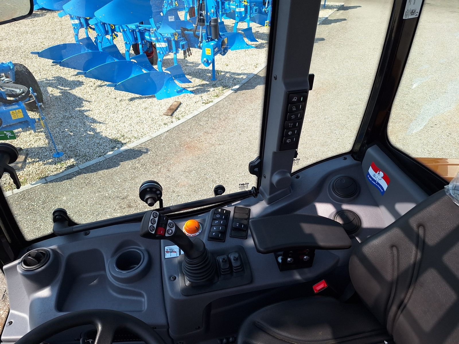 Hoflader of the type GiANT G5000, Neumaschine in Schlitters (Picture 14)