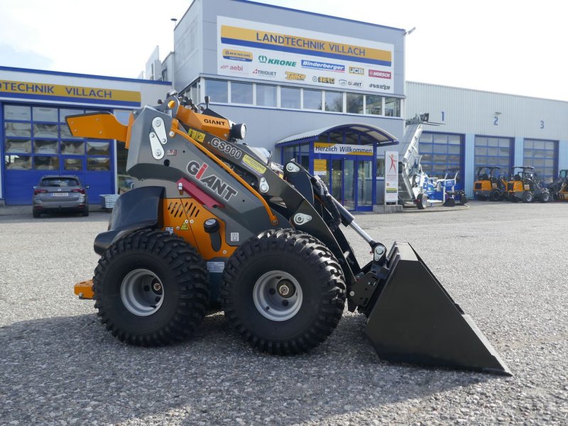 Hoflader des Typs GiANT GS 900 D, Gebrauchtmaschine in Villach (Bild 1)