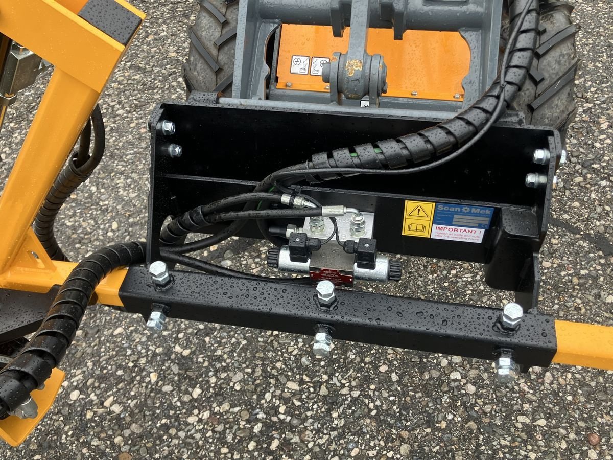 Hoflader a típus GiANT Heckenschere, Gebrauchtmaschine ekkor: Villach (Kép 2)