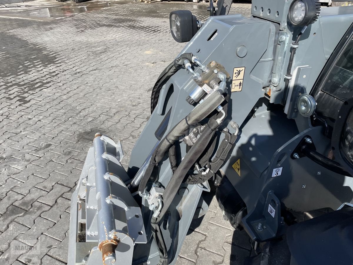 Hoflader of the type GiANT Tendo 5048 mit Weidemann Aufnahme, Gebrauchtmaschine in Burgkirchen (Picture 10)