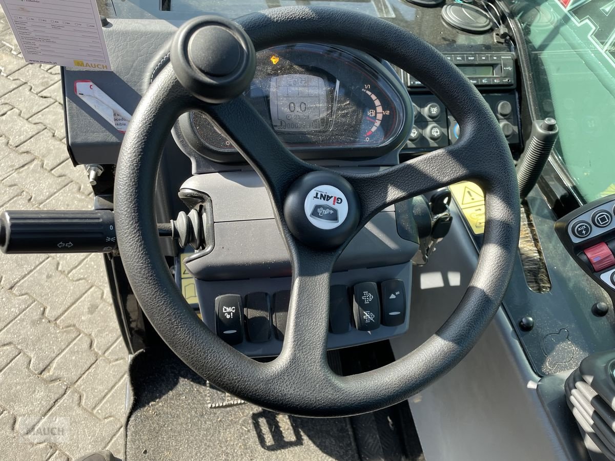 Hoflader of the type GiANT Tendo 5048 mit Weidemann Aufnahme, Gebrauchtmaschine in Burgkirchen (Picture 18)