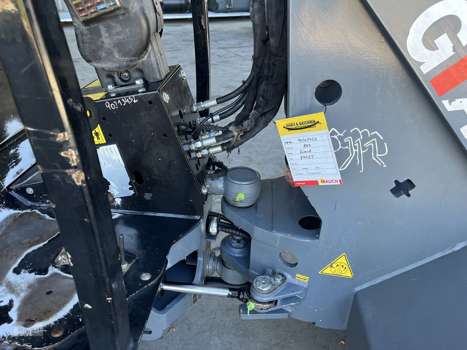 Hoflader typu GiANT V452T mit Weidemann HV, Gebrauchtmaschine v Burgkirchen (Obrázek 13)