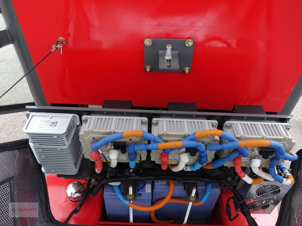 Hoflader типа Grizzly 810 Elektro Hoflader mit Allrad 2 Jahre mobile G, Gebrauchtmaschine в Fohnsdorf (Фотография 13)