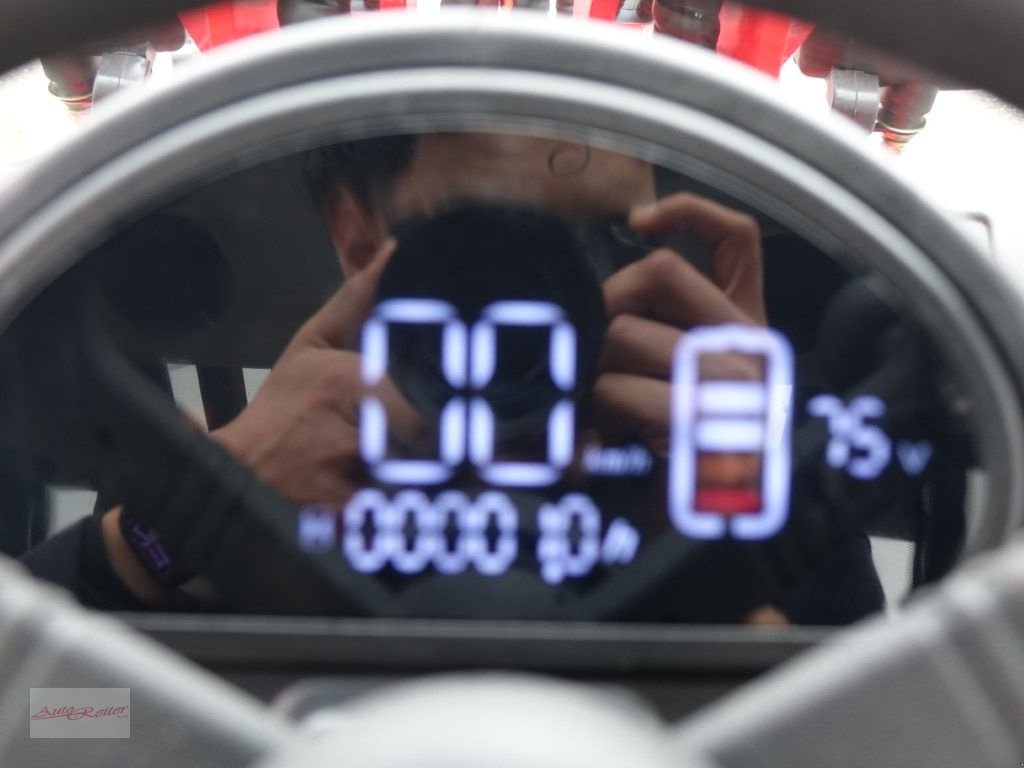 Hoflader типа Grizzly 810 Elektro Hoflader mit Allrad 2 Jahre mobile G, Gebrauchtmaschine в Fohnsdorf (Фотография 8)