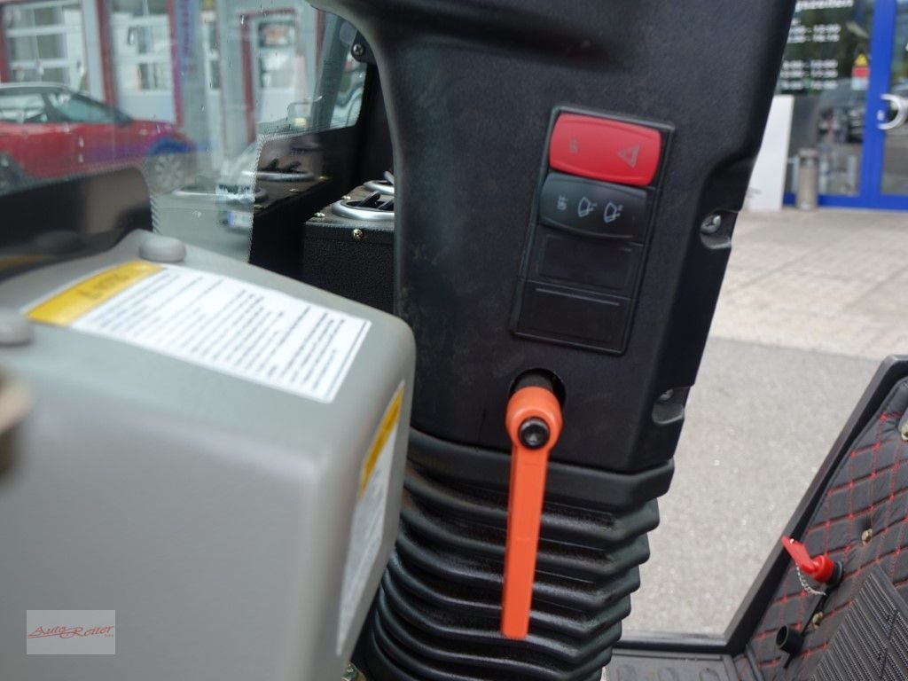 Hoflader a típus Grizzly 810+Telelader 4WD Mit 2 Jahren mobile Garantie!, Neumaschine ekkor: Fohnsdorf (Kép 16)