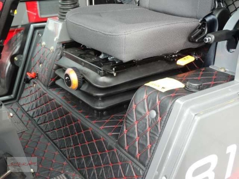 Hoflader of the type Grizzly 811 HOFLADER 4WD inkl.2 Jahre mobile Garantie E5, Neumaschine in Fohnsdorf (Picture 11)