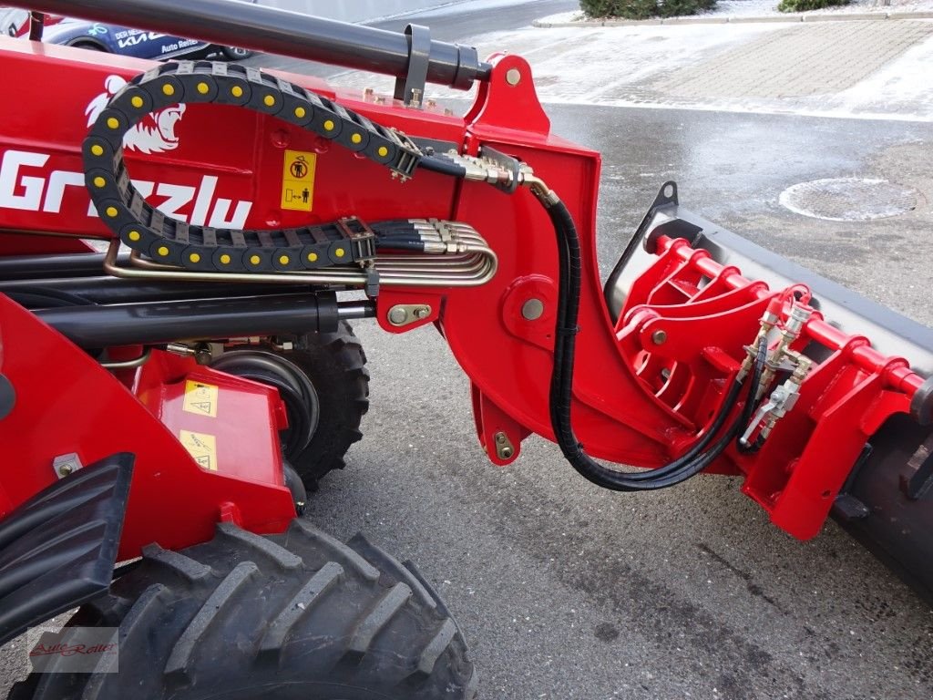 Hoflader of the type Grizzly 811Tele 4WD NEU inkl. 2 Jahre mobile Garantie E5, Neumaschine in Fohnsdorf (Picture 15)