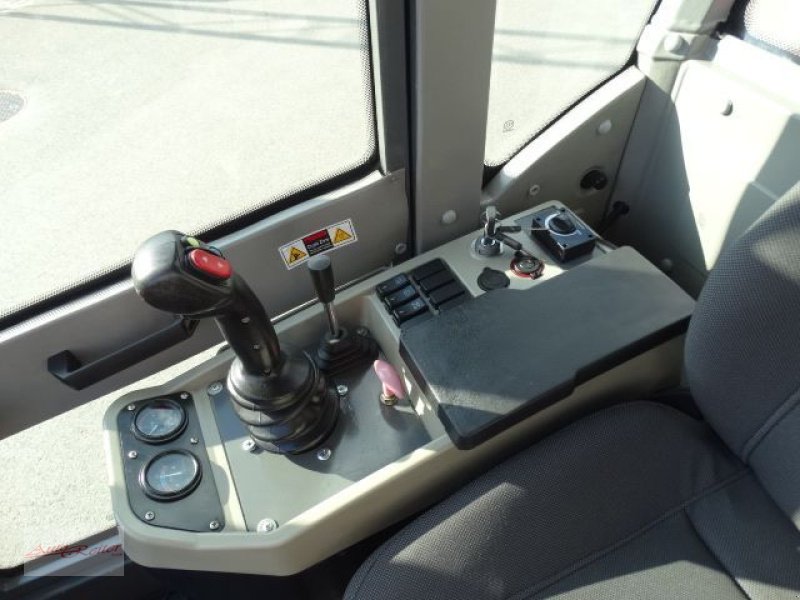 Hoflader a típus Grizzly 825 Lader 4WD EURO 5! 2 Jahre mobile Garantie, Neumaschine ekkor: Fohnsdorf (Kép 13)