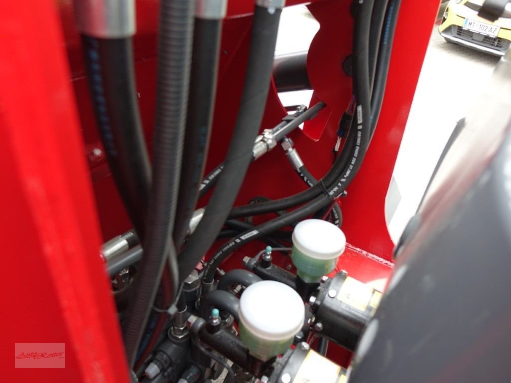 Hoflader of the type Grizzly 926 4WD; KLIMA; Profi Qualität, Neumaschine in Fohnsdorf (Picture 9)