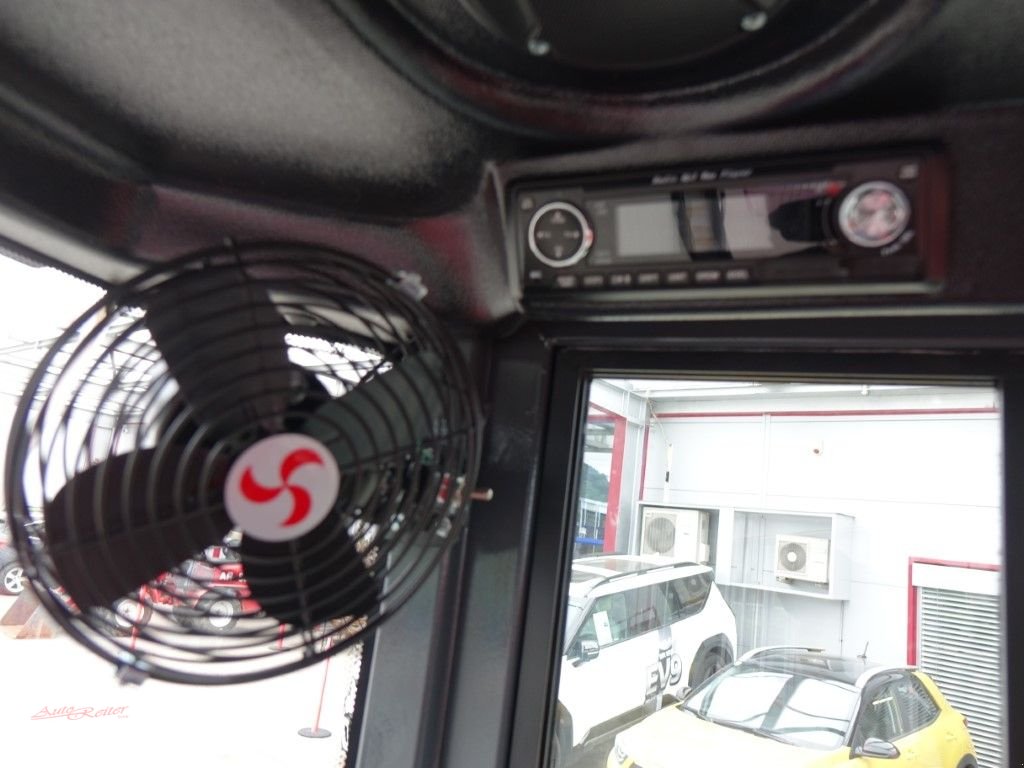 Hoflader of the type Grizzly 926 4WD; KLIMA; Profi Qualität, Neumaschine in Fohnsdorf (Picture 27)