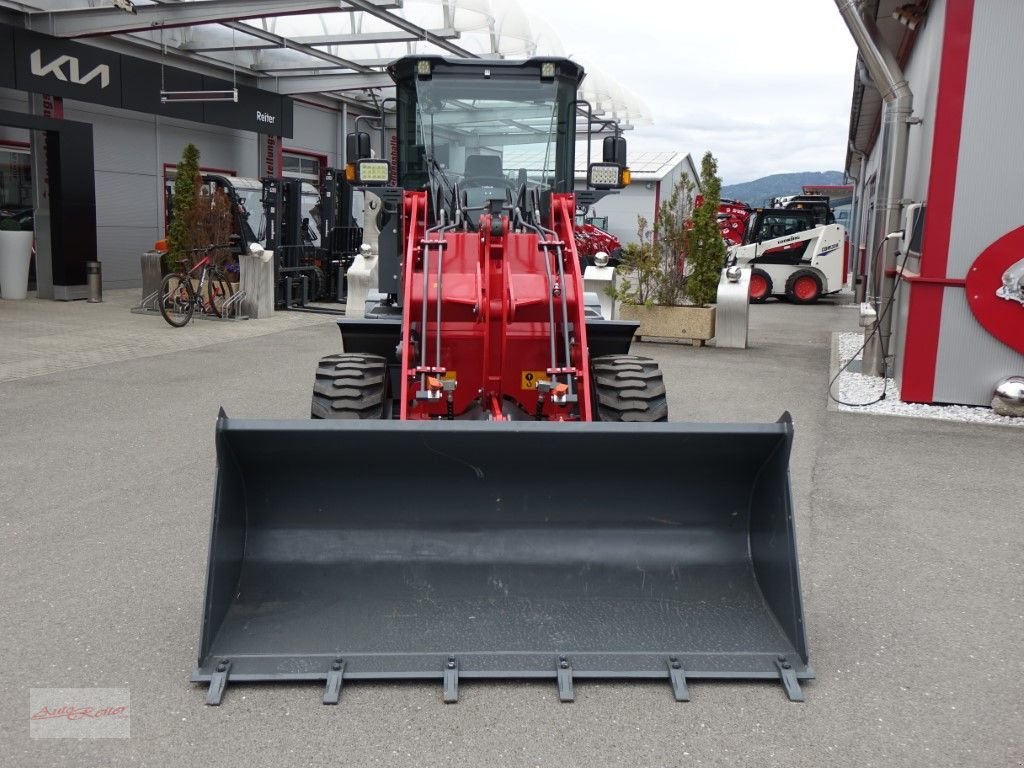 Hoflader of the type Grizzly 926 4WD; KLIMA; Profi Qualität, Neumaschine in Fohnsdorf (Picture 2)