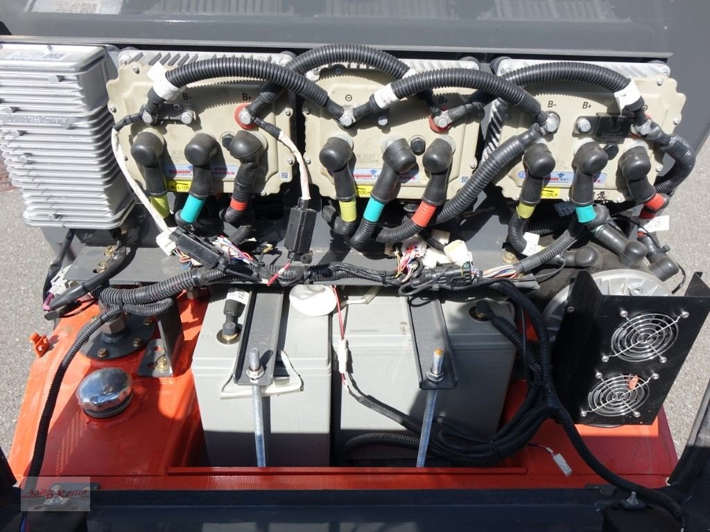 Hoflader of the type Grizzly EREL10 E-Lader 4WD 2J. mobile Garantie, Neumaschine in Fohnsdorf (Picture 8)