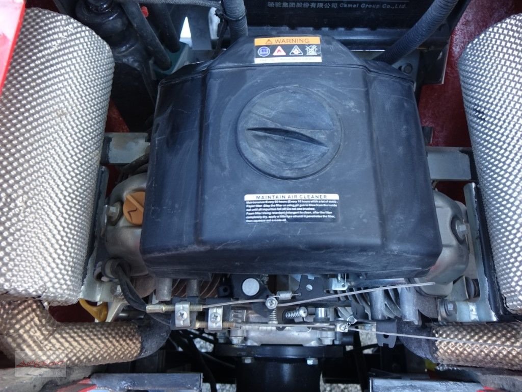 Hoflader des Typs Grizzly Grizzly 803s Mini Hoflader, Neumaschine in Fohnsdorf (Bild 9)