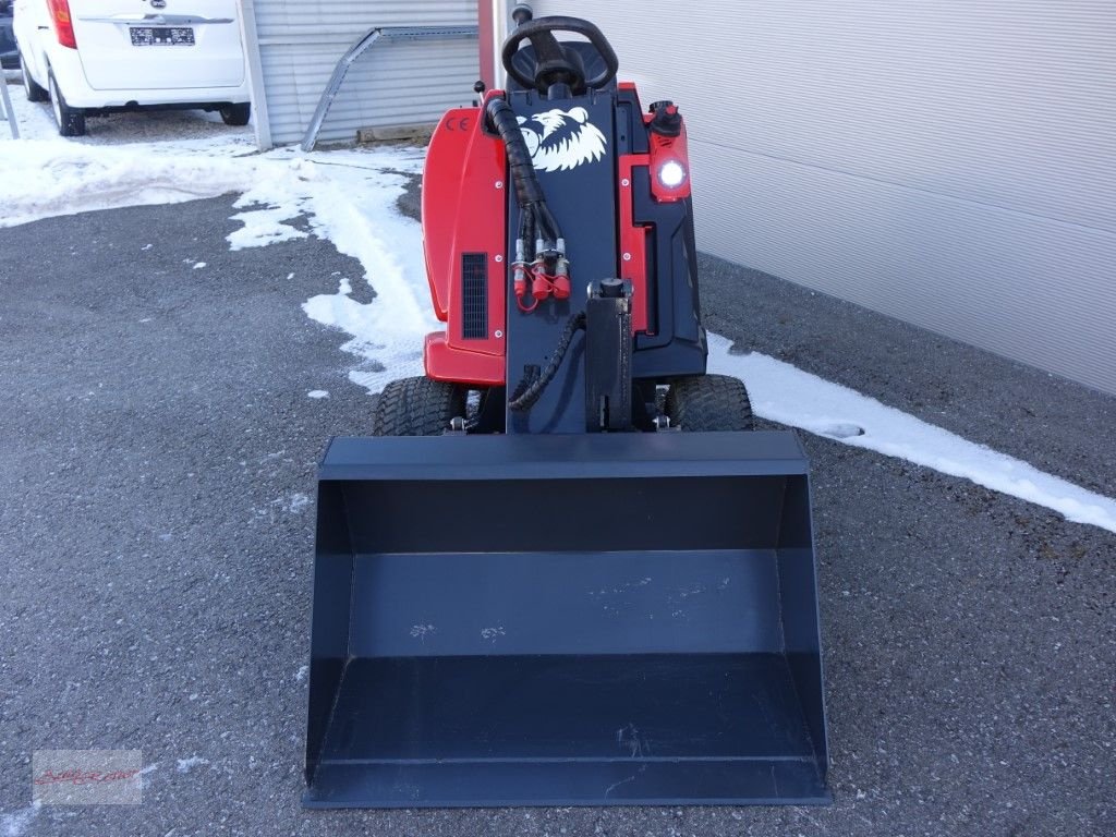 Hoflader des Typs Grizzly Grizzly 803s Mini Hoflader, Neumaschine in Fohnsdorf (Bild 7)