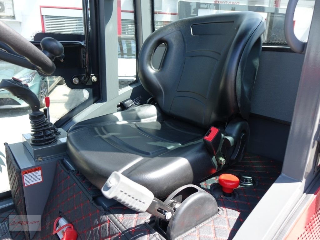 Hoflader of the type Grizzly K1000ET Elektrolader Telescope mit 900kg Hublast, Neumaschine in Fohnsdorf (Picture 19)