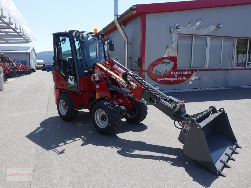 Hoflader of the type Grizzly K1000ET Elektrolader Telescope mit 900kg Hublast, Neumaschine in Fohnsdorf (Picture 13)