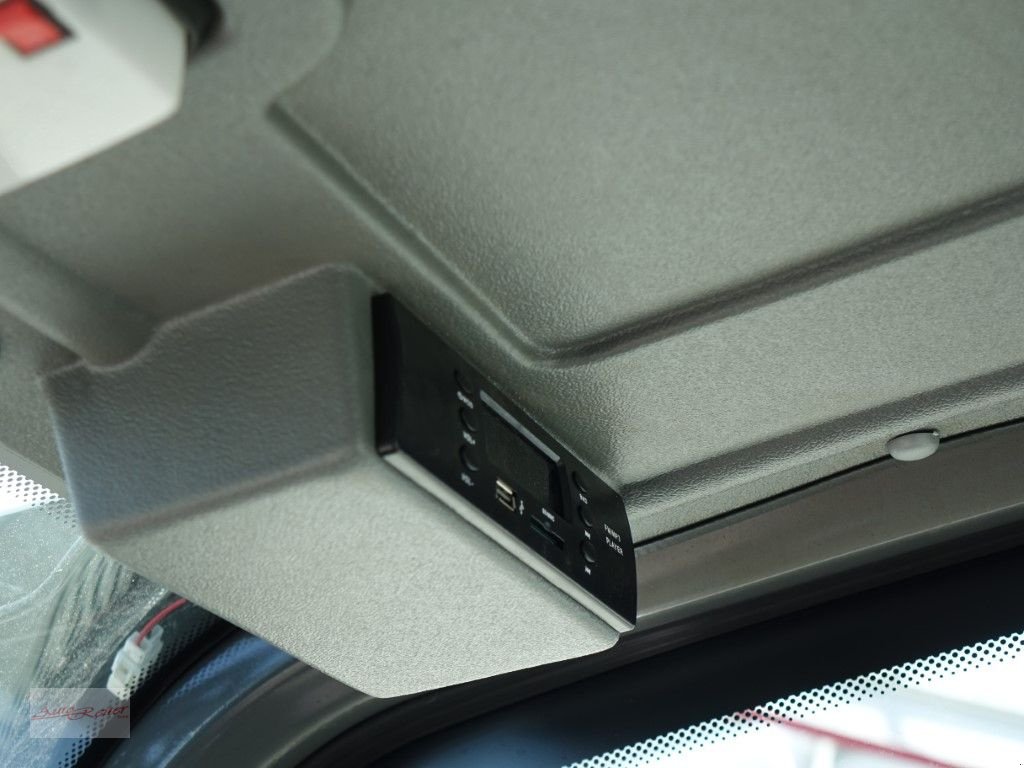 Hoflader of the type Grizzly K1000ET Elektrolader Telescope mit 900kg Hublast, Neumaschine in Fohnsdorf (Picture 21)