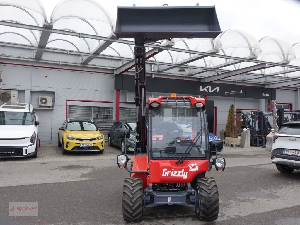 Hoflader of the type Grizzly Tele Lader 1500T 4WD  2 Jahre mobile Garantie!, Neumaschine in Fohnsdorf (Picture 19)